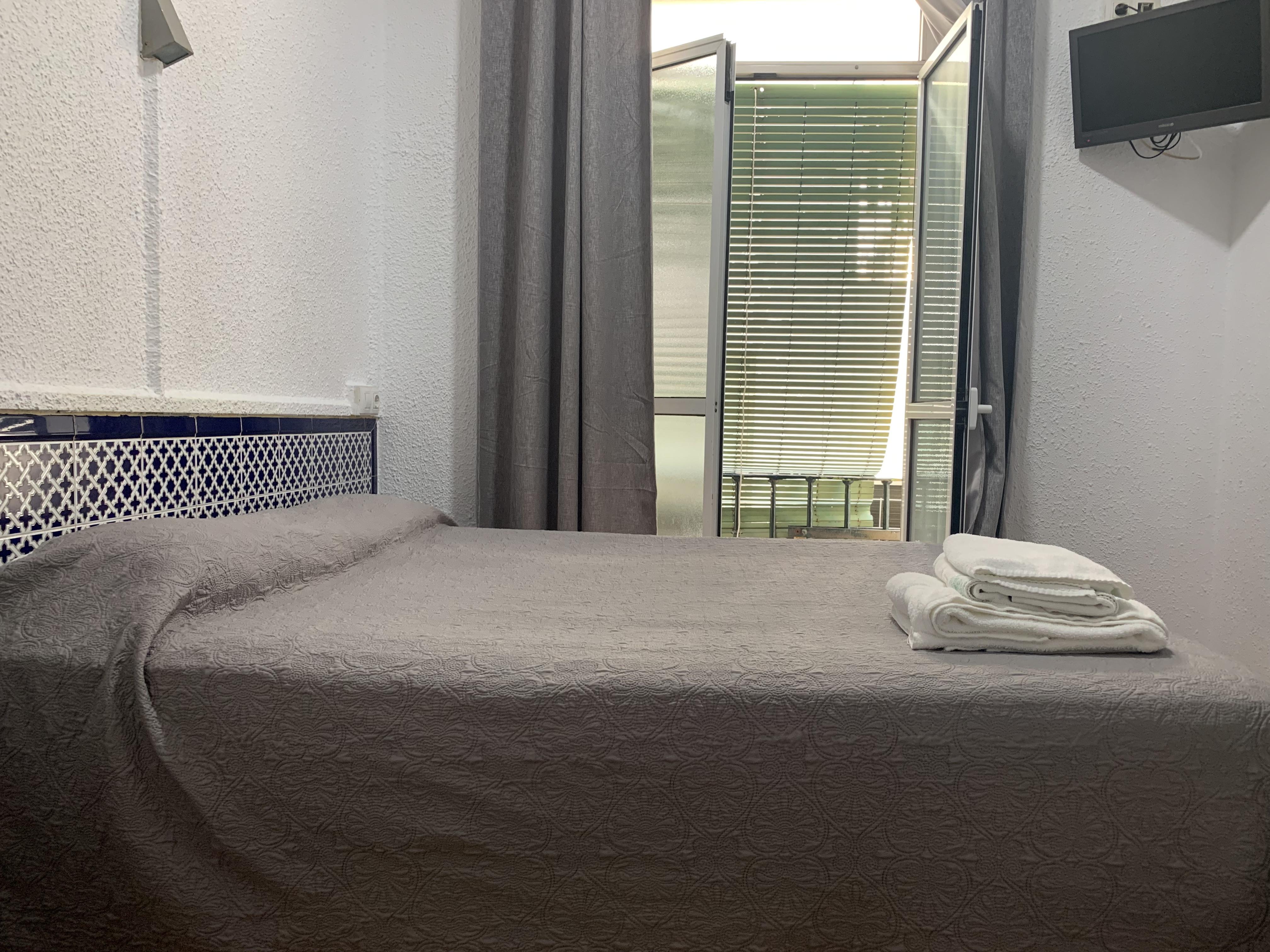 Hostal Alcobia Sevilla Kültér fotó