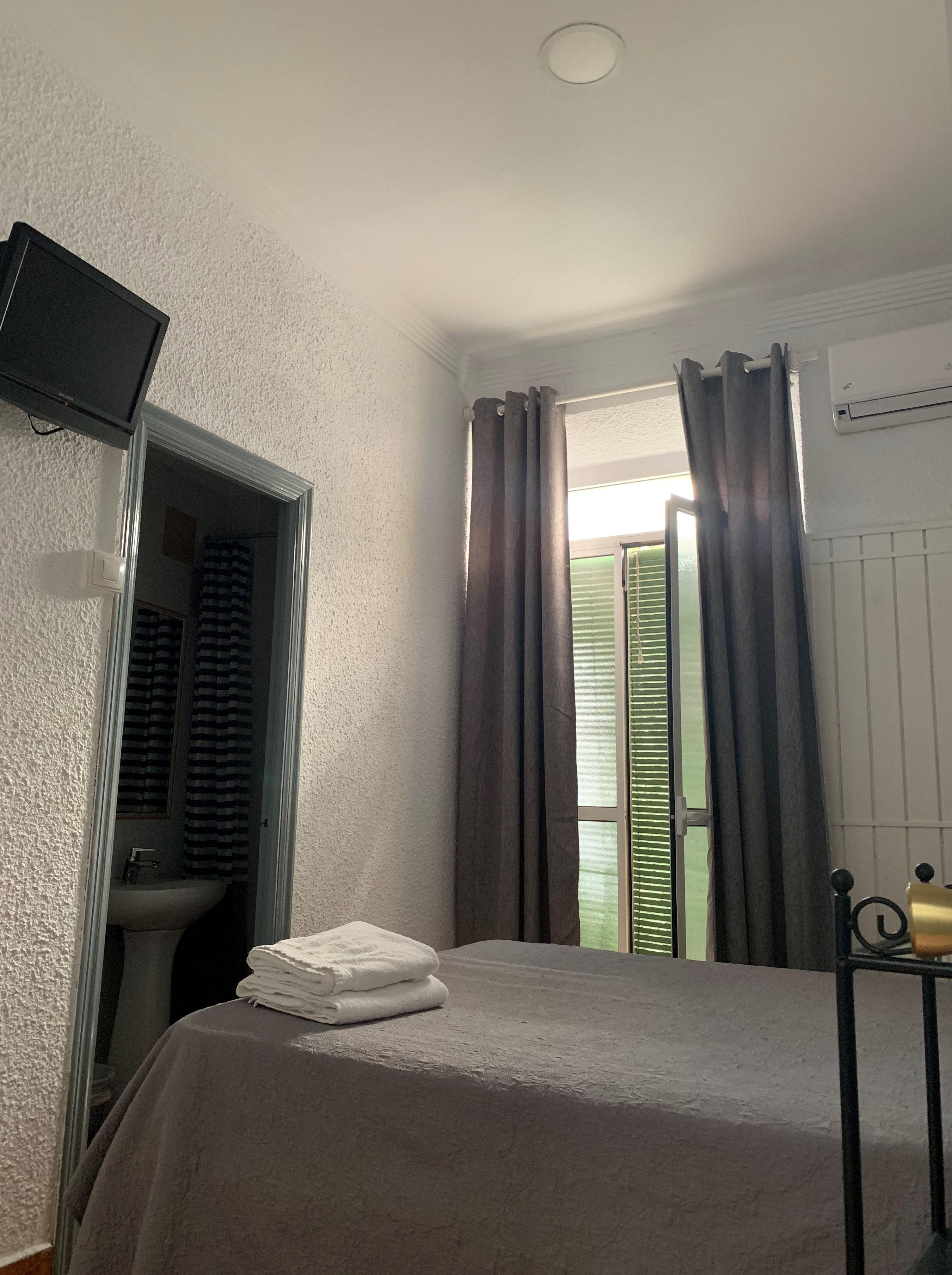 Hostal Alcobia Sevilla Kültér fotó