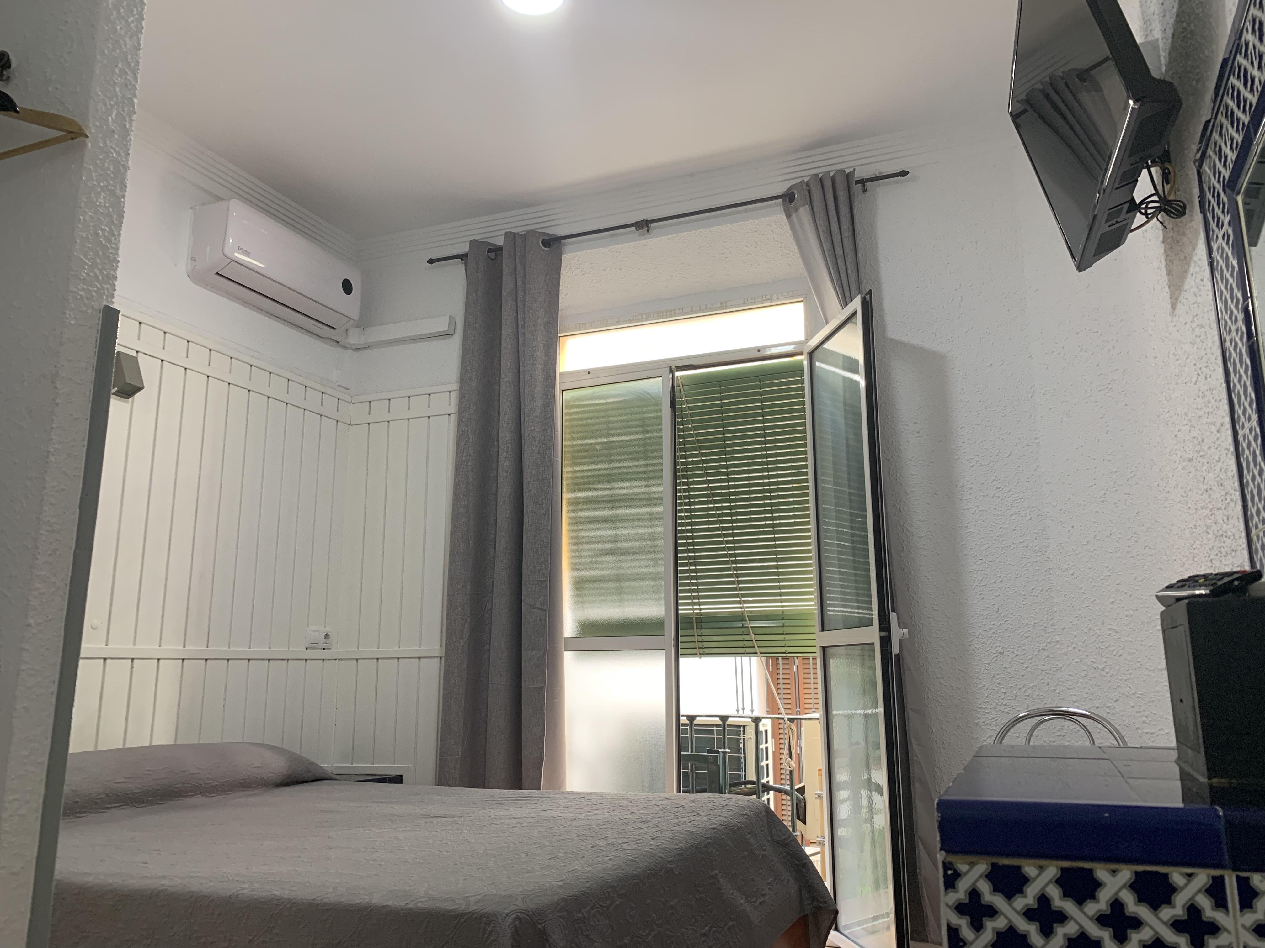Hostal Alcobia Sevilla Kültér fotó