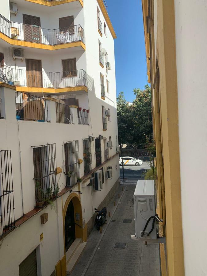 Hostal Alcobia Sevilla Kültér fotó