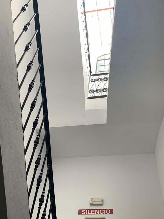 Hostal Alcobia Sevilla Kültér fotó
